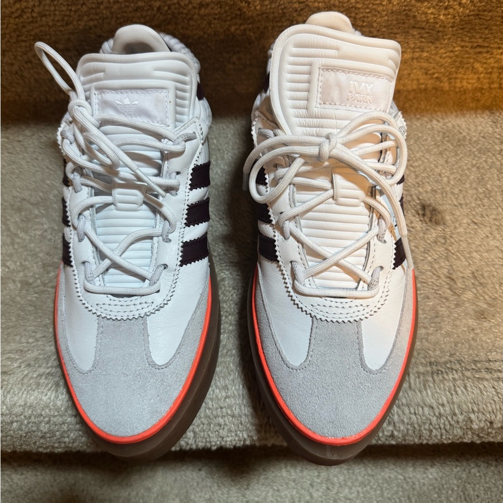 Ivy Park x Wmns Sleek Super 72 'Maroon'